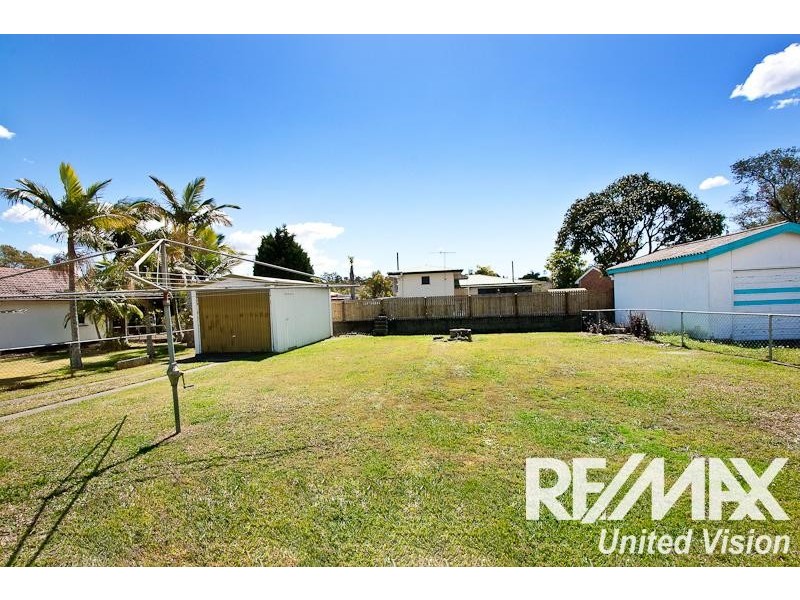 260 Stanley Rd, Carina QLD 4152
