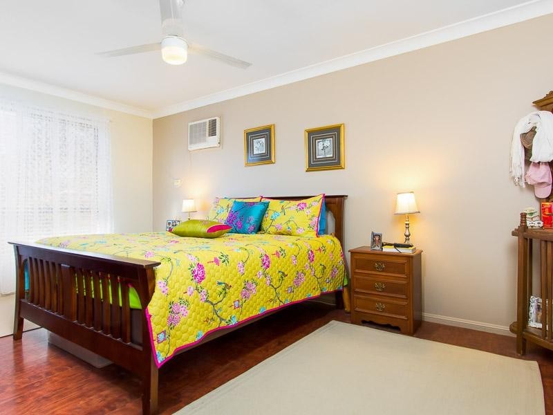 5 Alpena  Cl, Carindale QLD 4152