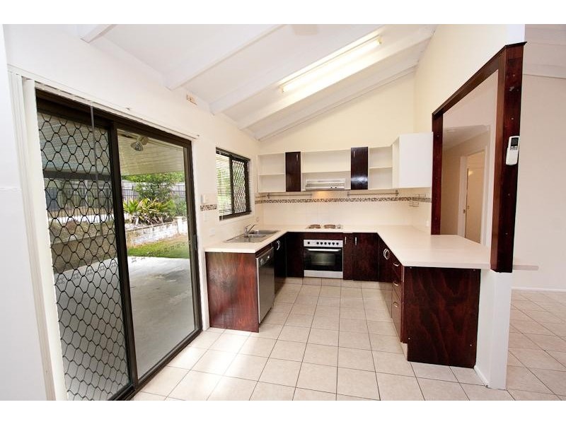 17 Strafford Rd, Bethania QLD 4205