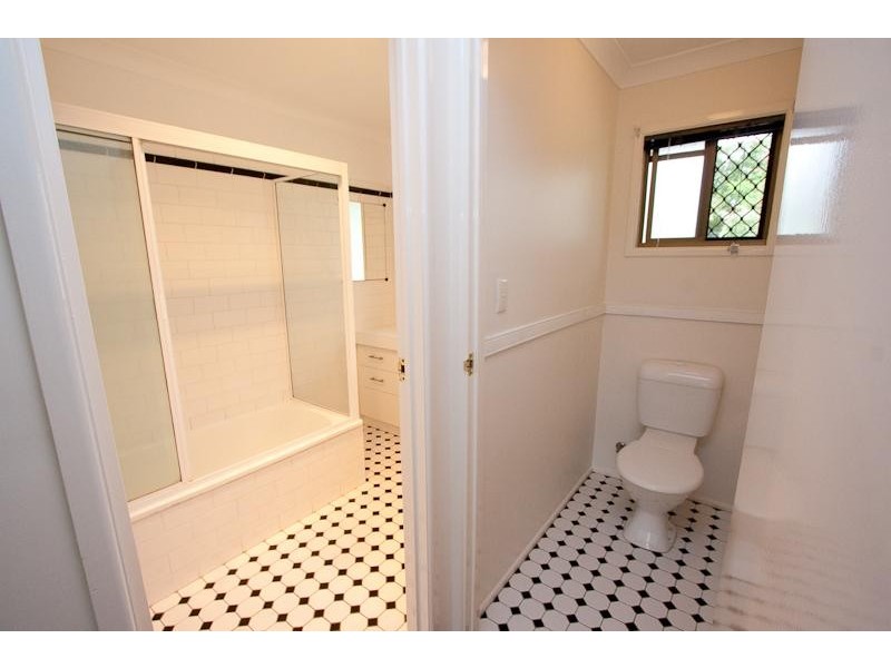 17 Strafford Rd, Bethania QLD 4205