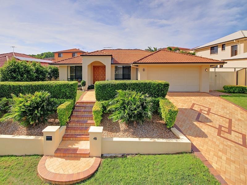48 Kenilworth Pl, Carindale QLD 4152