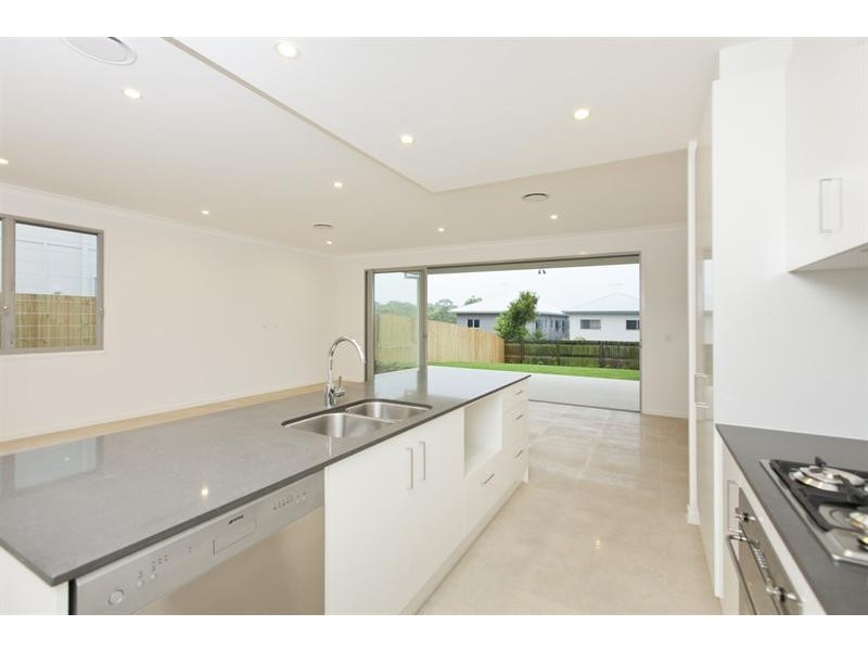 7 Ryder  St, Wynnum QLD 4178