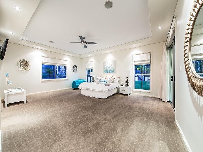 49 Charleton St, Chandler QLD 4155