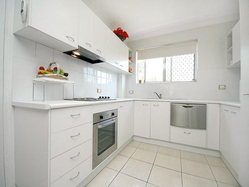 3/38 Peach St, Greenslopes QLD 4120