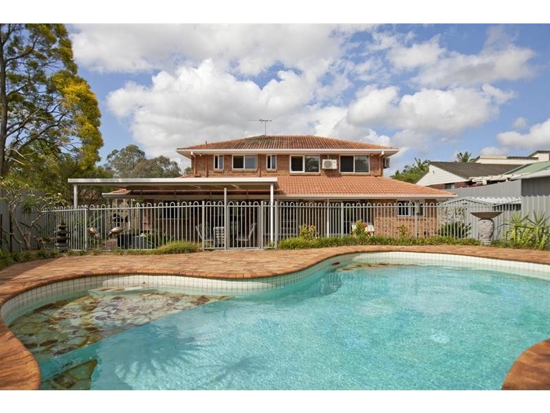 3 Waverney Ct, Carindale QLD 4152