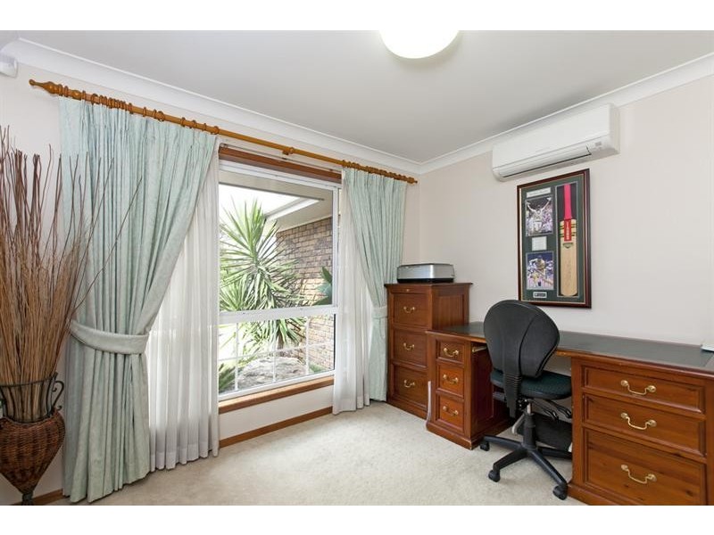 3 Waverney Ct, Carindale QLD 4152