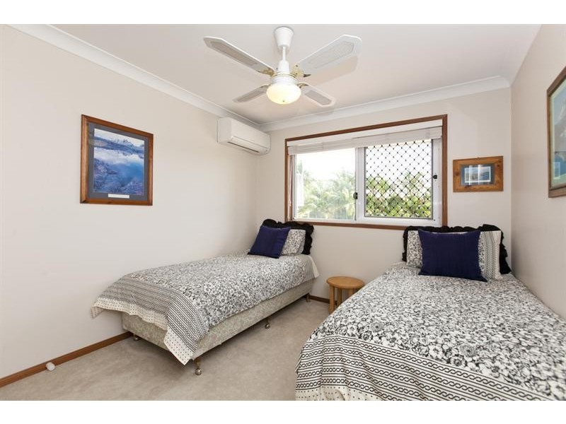 3 Waverney Ct, Carindale QLD 4152