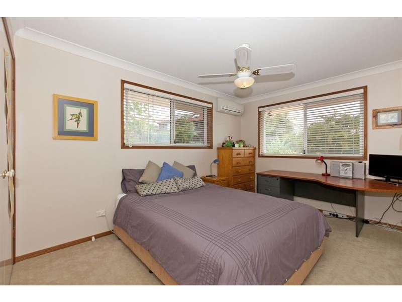 3 Waverney Ct, Carindale QLD 4152