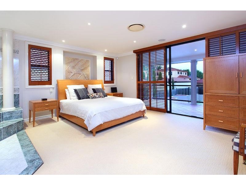 106 Delaney Cct, Carindale QLD 4152