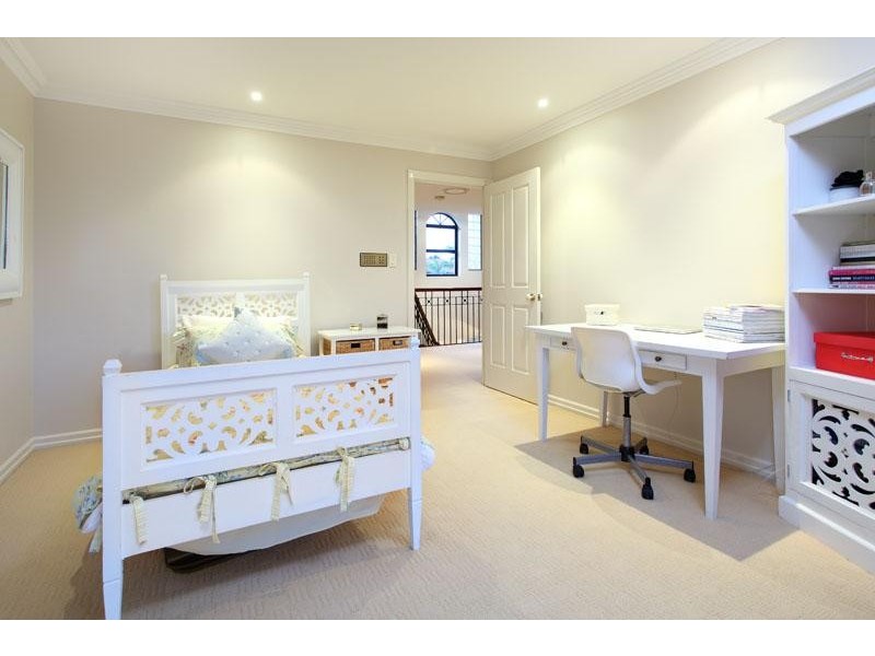 106 Delaney Cct, Carindale QLD 4152