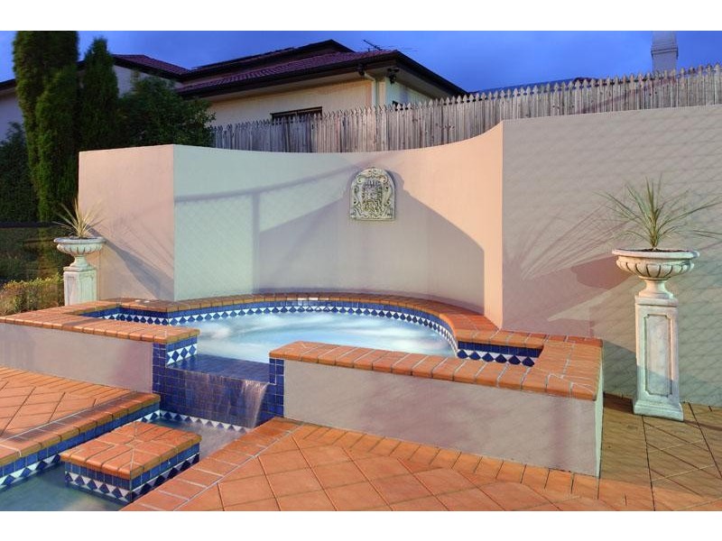 106 Delaney Cct, Carindale QLD 4152