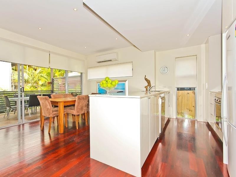 3/298 Hawthorne  Rd, Hawthorne QLD 4171