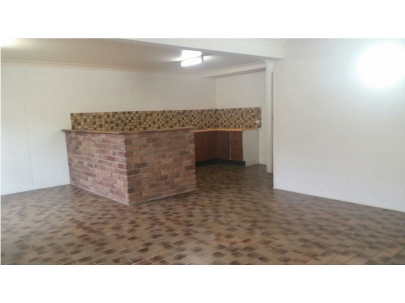 27 Dangar Street, Belmont QLD 4153