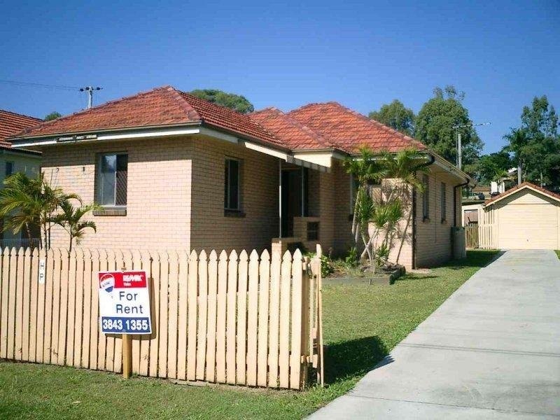 25 Risley Street, Carina QLD 4152