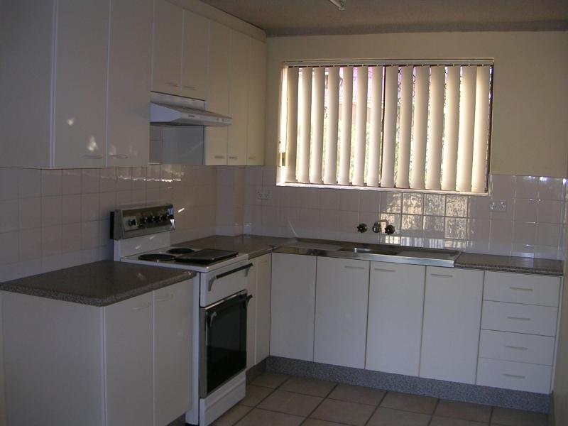 2/19 Rutland Street, Coorparoo QLD 4151