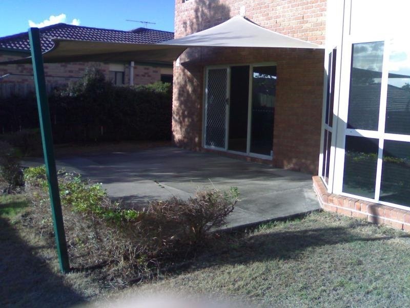 59 Coventry Circuit, Carindale QLD 4152