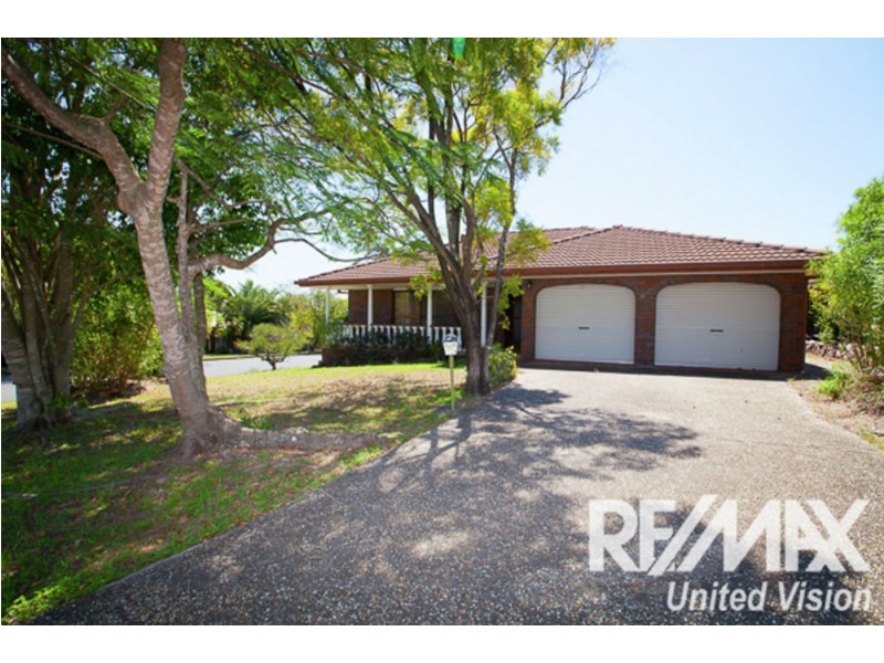 96 Kilmorey Street, Carindale QLD 4152