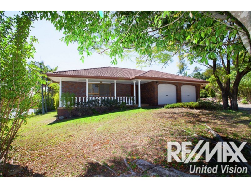 96 Kilmorey Street, Carindale QLD 4152