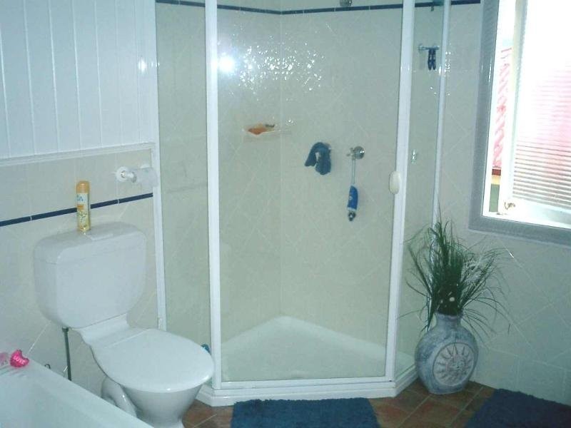 11 East Street, Camp Hill QLD 4152