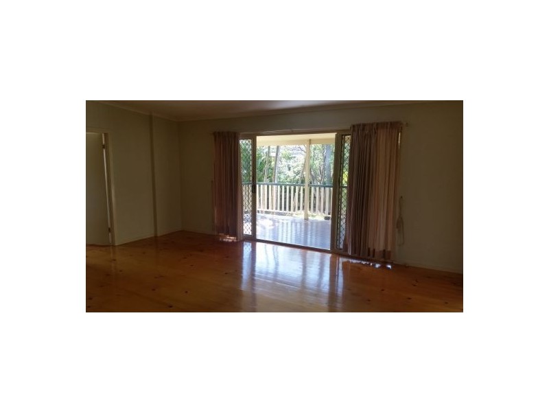 52 Sackville Street, Greenslopes QLD 4120