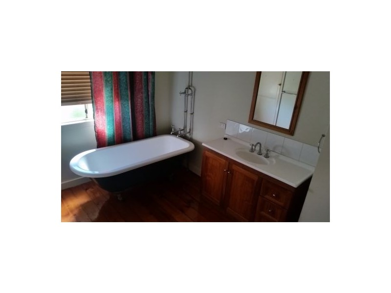 52 Sackville Street, Greenslopes QLD 4120