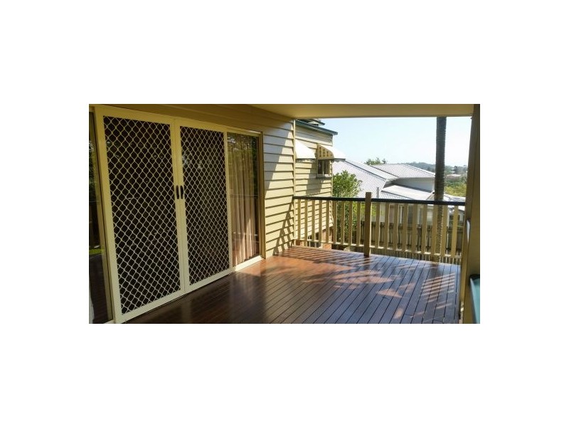 52 Sackville Street, Greenslopes QLD 4120