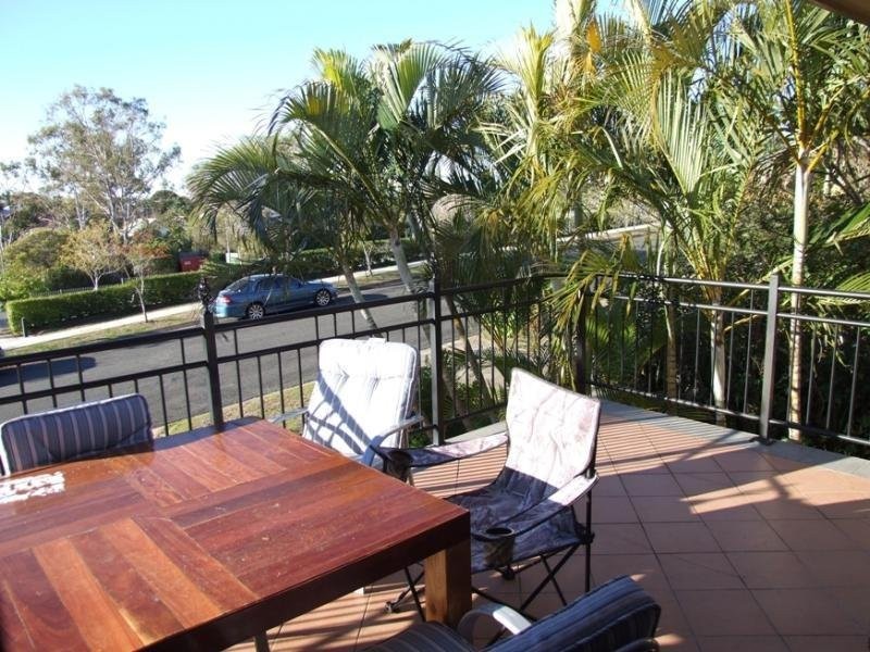 11 Ara Street, Camp Hill QLD 4152