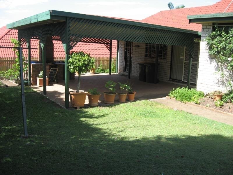 7 Donnington Street, Carindale QLD 4152