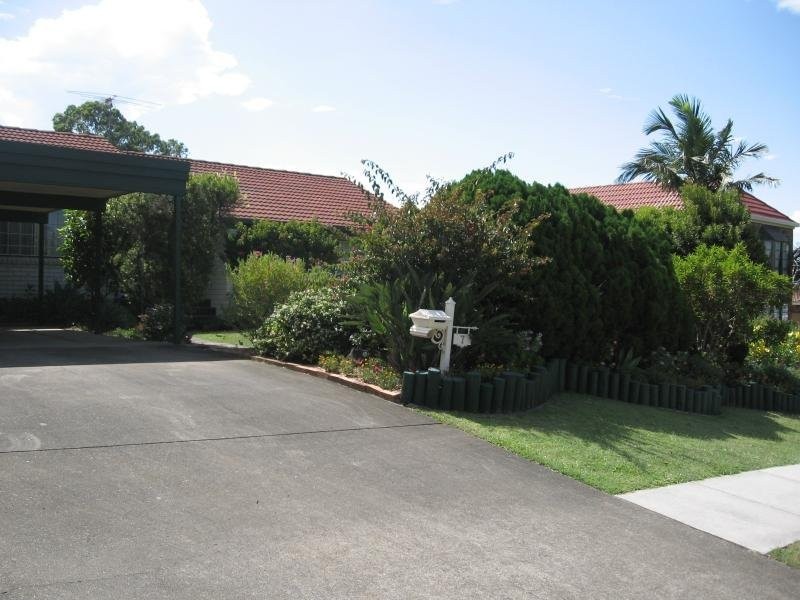 7 Donnington Street, Carindale QLD 4152