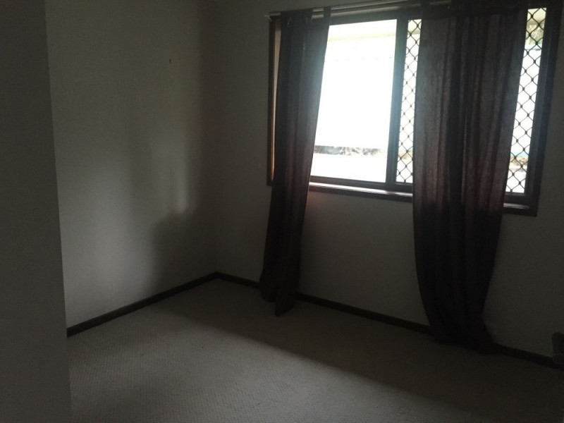 4 Carbora Street, Mansfield QLD 4122