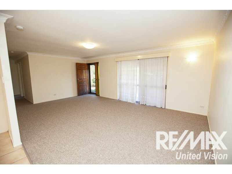 2 Auckland Street, Wishart QLD 4122