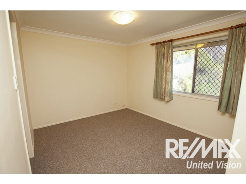 2 Auckland Street, Wishart QLD 4122