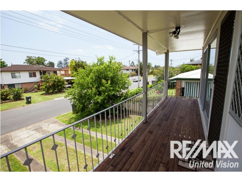 19 Greenslade Street, Tingalpa QLD 4173