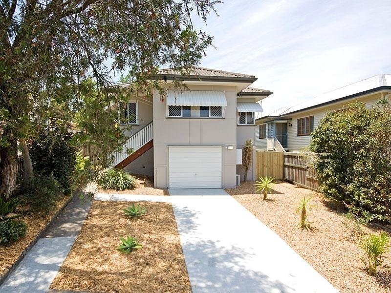 100 Henry Street, Greenslopes QLD 4120