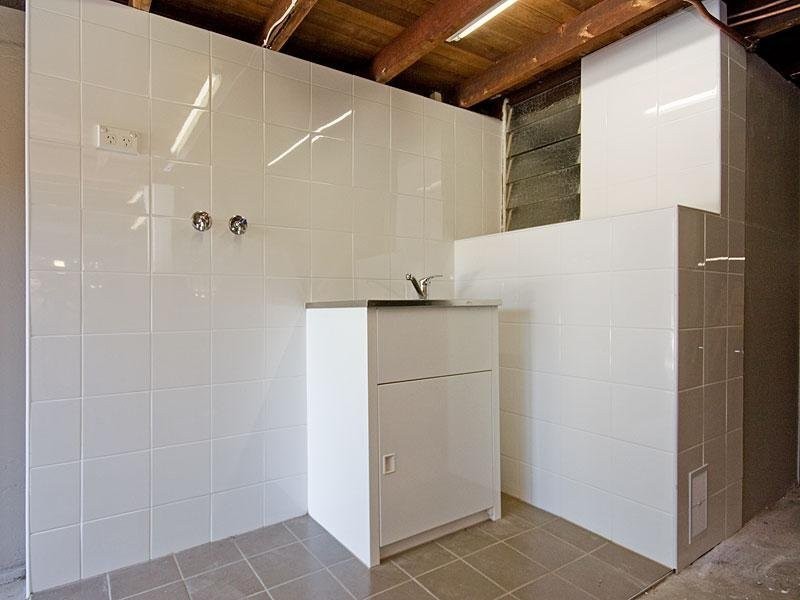 100 Henry Street, Greenslopes QLD 4120