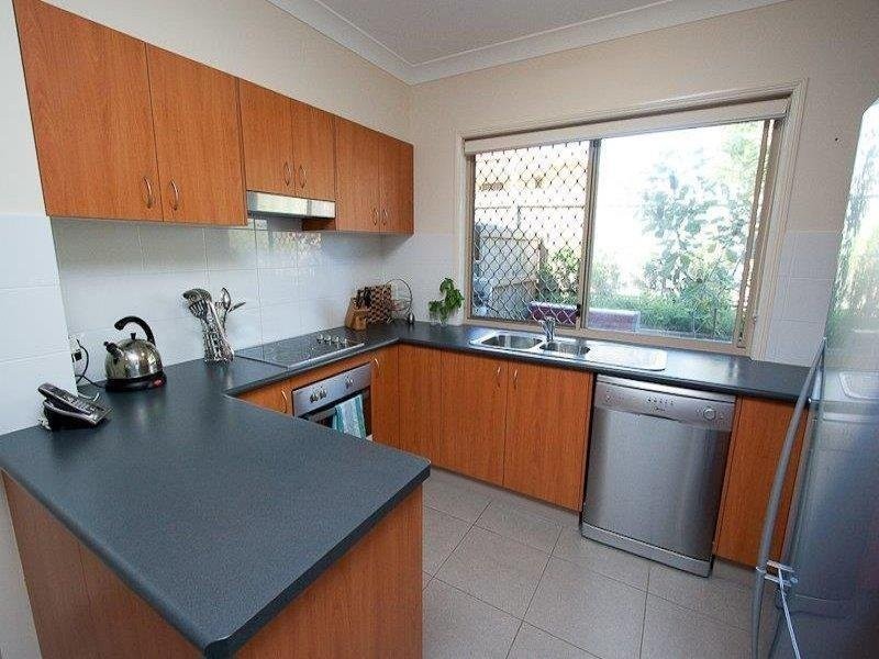 27/50 Johnston Street, Carina QLD 4152