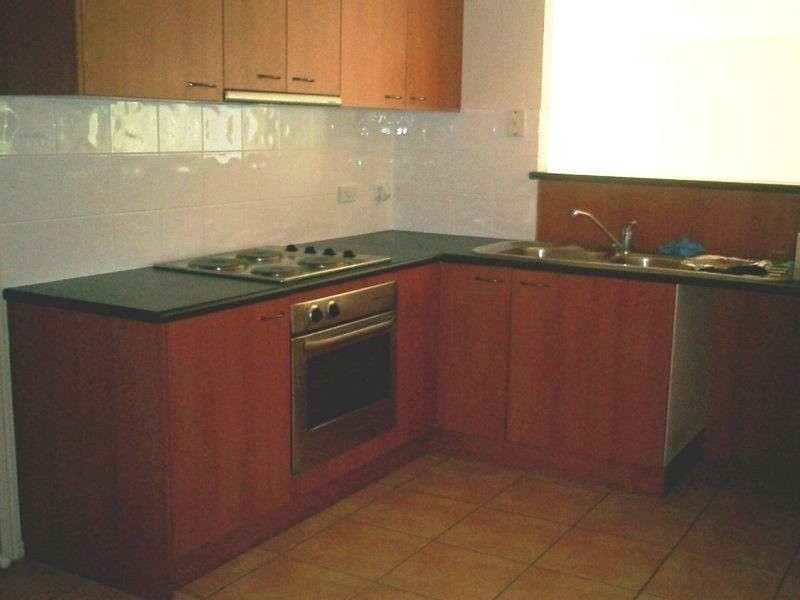 60 Silky Oak Crescent, Carindale QLD 4152