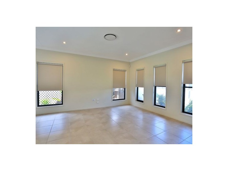 18 Vera Place, Tingalpa QLD 4173