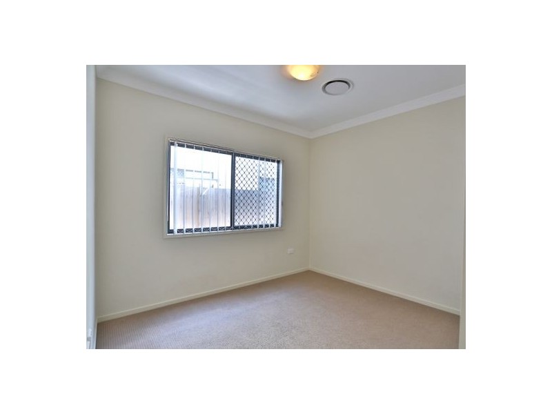 18 Vera Place, Tingalpa QLD 4173