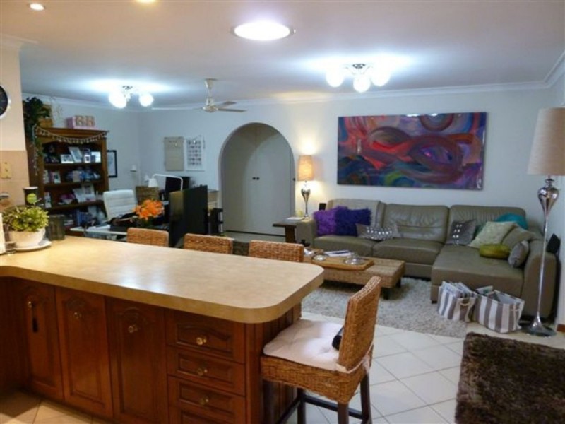 41 Briarwood Street, Carindale QLD 4152