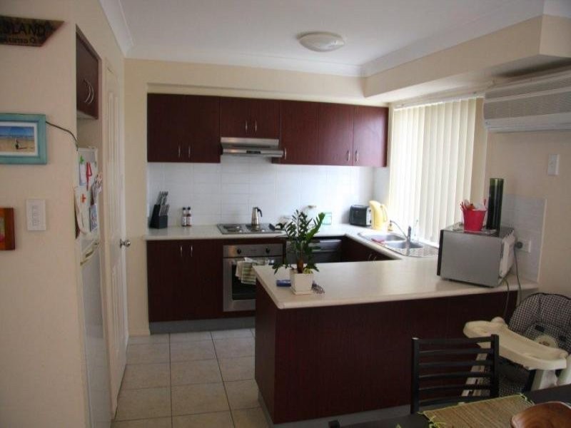 4/7 Johnston Street, Carina QLD 4152