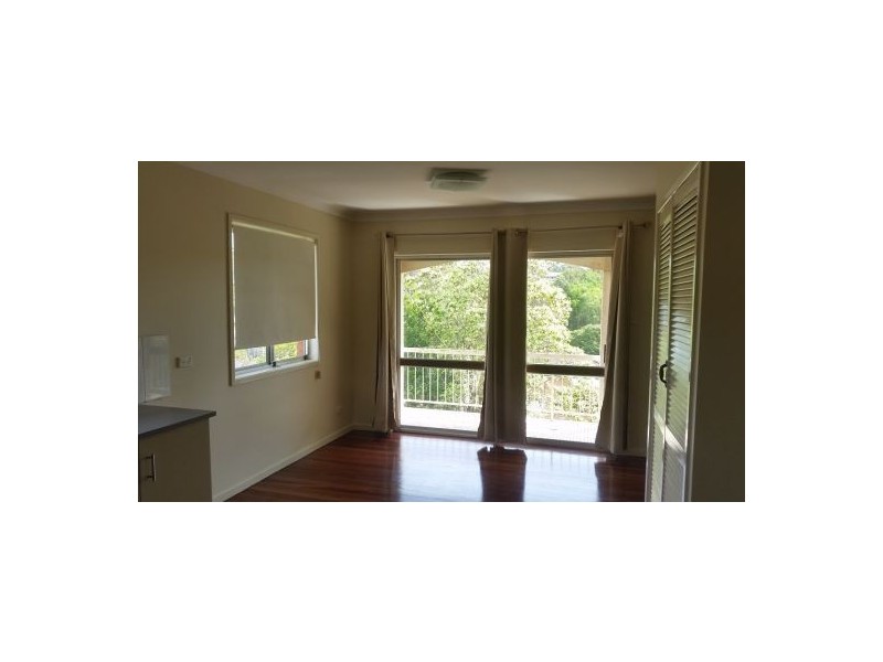 28b Hector Road, Holland Park QLD 4121