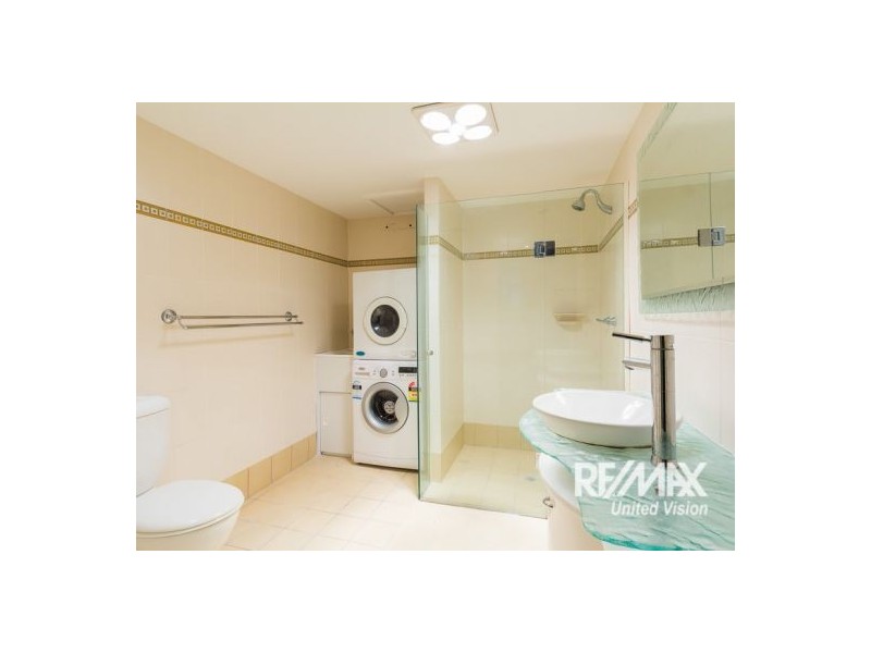 10D/182 Dornock Terrace, Highgate Hill QLD 4101