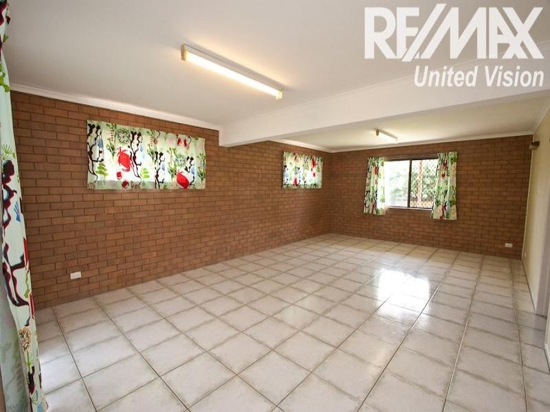 10 Banwell Crescent, Carindale QLD 4152