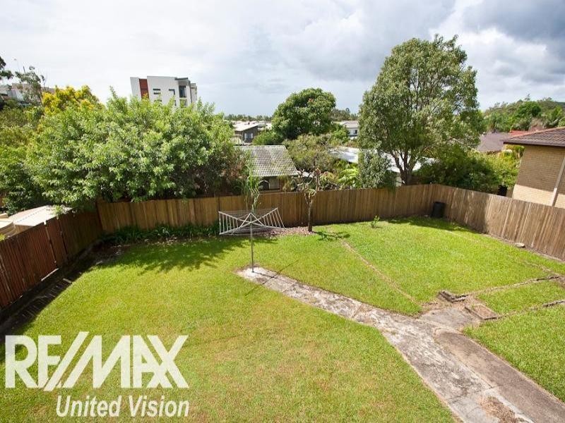 10 Banwell Crescent, Carindale QLD 4152