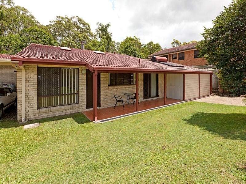 343 Winstanley Street, Carindale QLD 4152