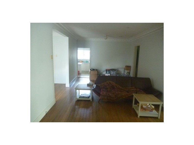 37 East Street, Camp Hill QLD 4152