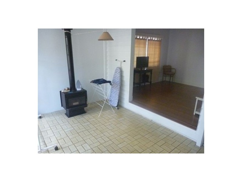 37 East Street, Camp Hill QLD 4152