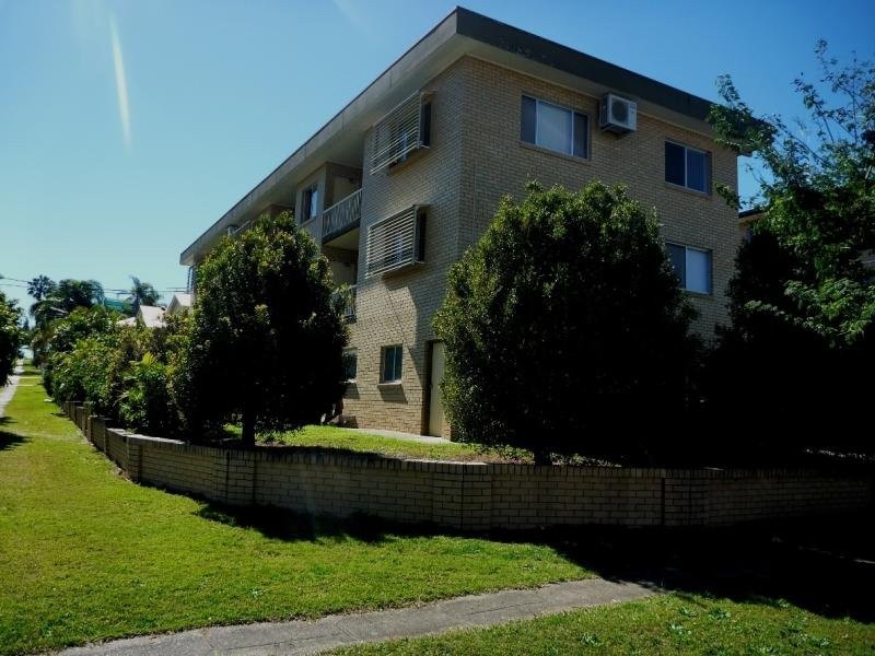 4/72 Thomas Street, Greenslopes QLD 4120