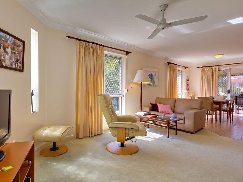 7/16 Hill Crescent, Carina Heights QLD 4152